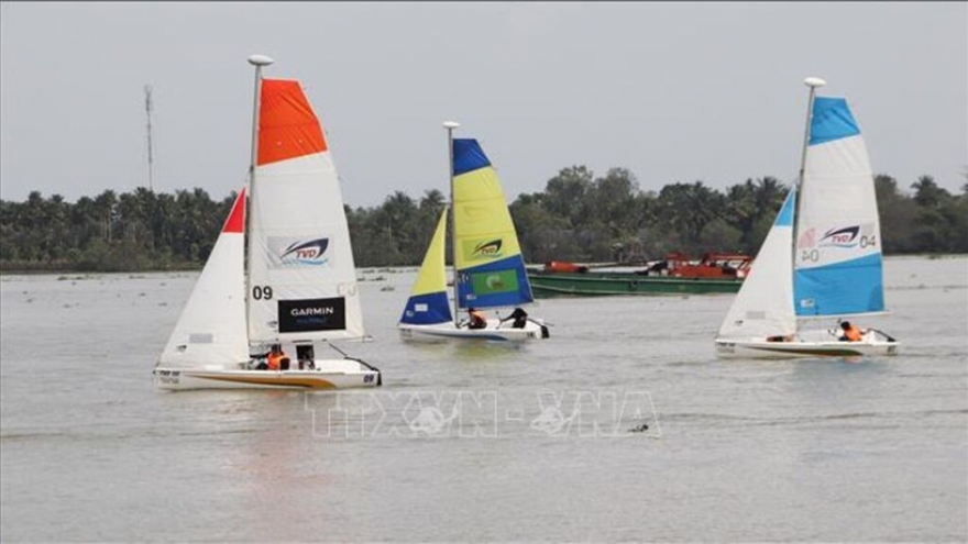 Can Tho hosts international standard sailing regatta
